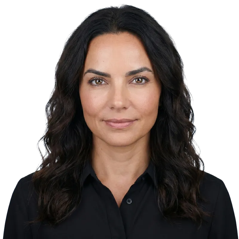 Giselle Valladares, NP headshot